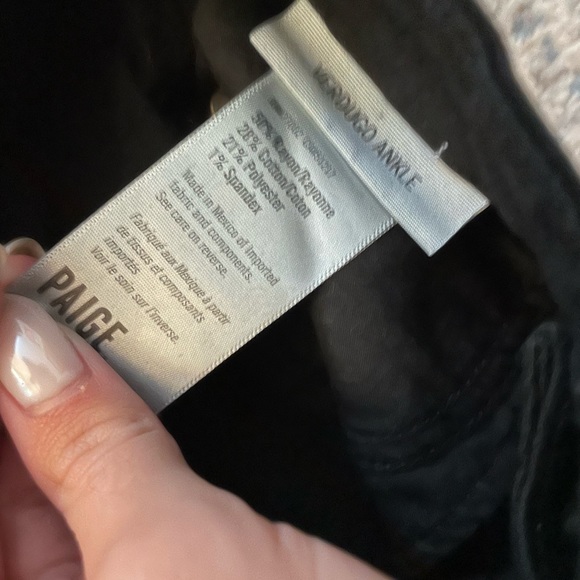 PAIGE Verdugo Ankle in Black Overdye w Knee Slash Size: 24 - Picture 4 of 8